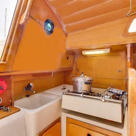 Botel Velero Golf Del Sur San Miguel de Abona